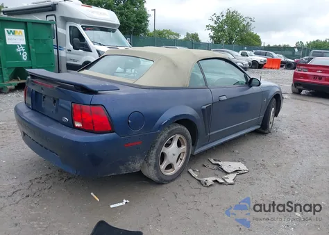 2001 Ford Mustang z USA, uszkodzony, nr VIN 1FAFP44471F241472